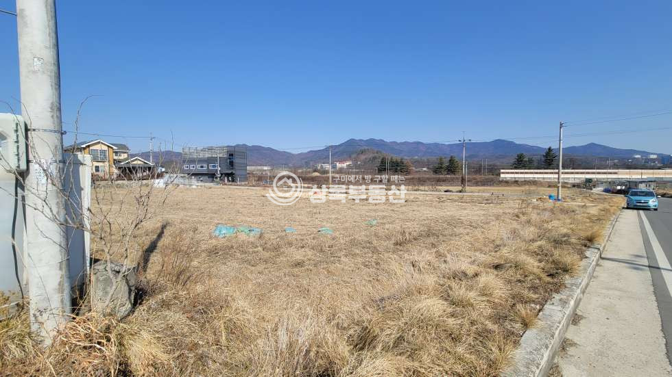 경북 김천시 아포읍 송천리 송천전원주택지앞활용도높은 반듯한토지 매매 매물번호 10494 사진 3